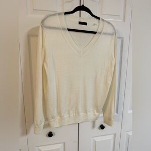 Tahari wool blend sweater size M